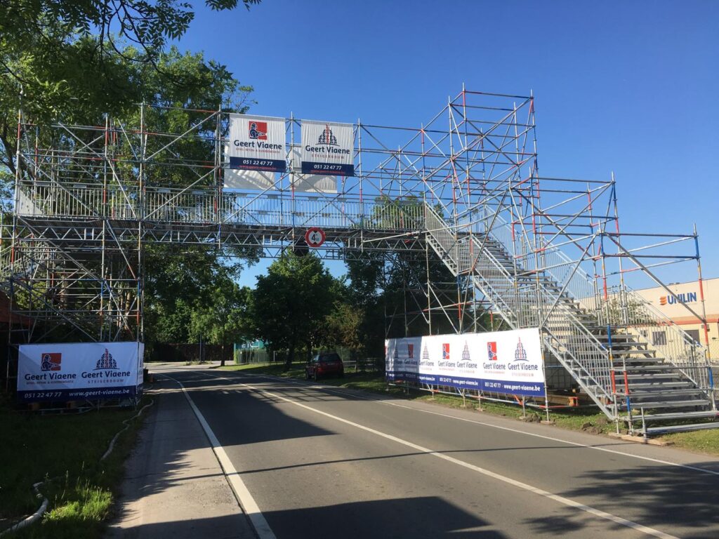 Eventsteiger door Steigerbouw Geert Viaene